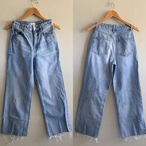 Zara High Rise Flare Leg Cut-Off Jeans Size 2 US